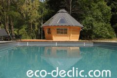 ECO-DECLIC-_-pool-house-_piscine_abri-jardin_cabane-insolite-octogonale_hexagonale__IMG_4683_R_13X18_500P-001